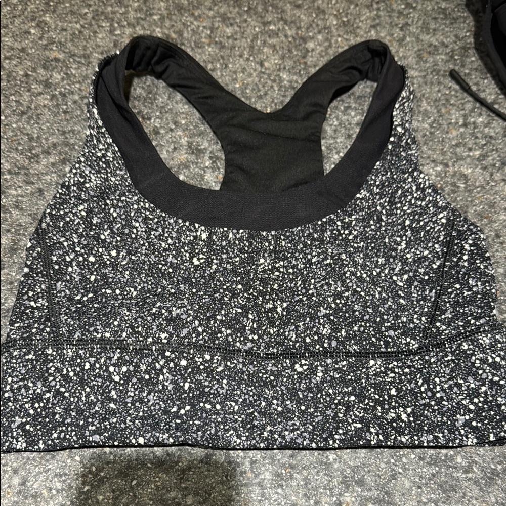 Black and White Speckled Sports lululemon bra